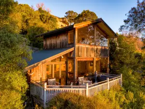 The Wheelhouse Inn