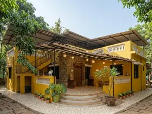 NS Dosti Villa By Glitz