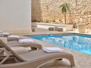 Palazzo Violetta Boutique Hotel
