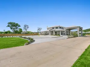 Casa Nostra Motel