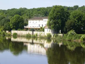 Le Chalet Fleuri