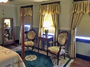 River House Lodge