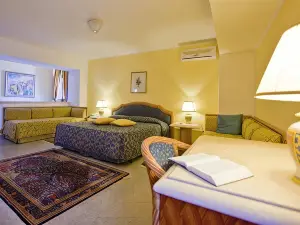 Hotel Elimo