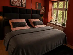 4SEASONS - VERMILLION Autumn Suite