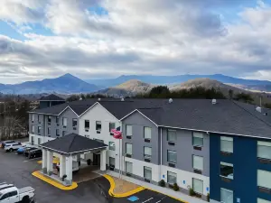 Holiday Inn Express & Suites HIAWASSEE by IHG