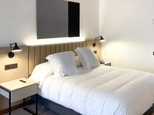 Dwo Rioja Wine Hotel