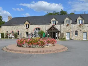 Logis Hôtel Restaurant Relais du Gué de Selle
