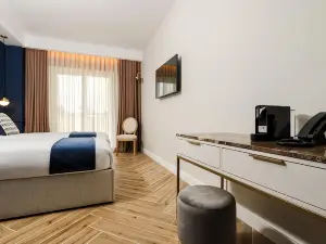 XVI Suites Boutique Hotel