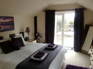 Jasmine House