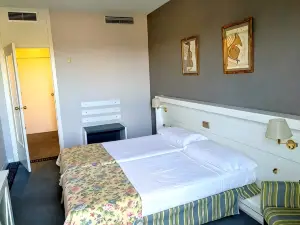 Hotel Las Cigüeñas