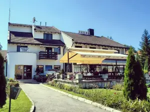 B&B Izvor