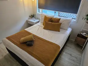耶蓬海灘旅舍