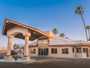 El Camino Hotel & Suites