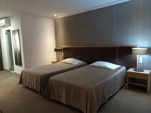 Hotel Ritz Capital