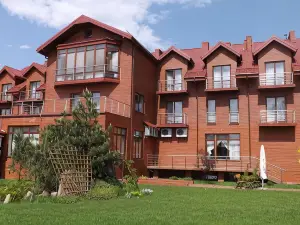 Hotel Pod Dębami