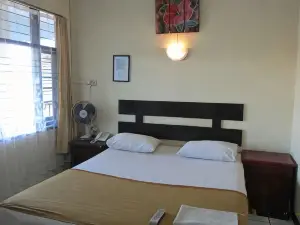 Hotel Adis Syariah