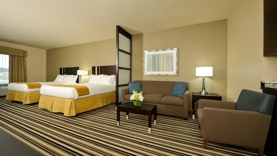 Holiday Inn Express & Suites Forrest City
