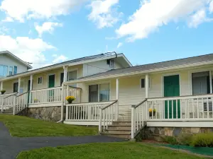 Inn on the Hill