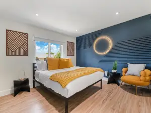 Miami Relax Retreat w/Games/Golf/BBQ & Heated Pool