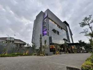 Amaroossa Cosmo Jakarta