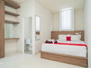 RedDoorz Plus @ Jalan Pemuda Timur Bojonegoro