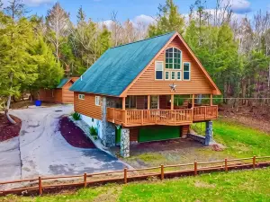 Quiet Waterfront Retreat on 2 Private Acres - w/Game Room, Kayaks & Canoes