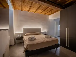 Eldorado: Romantic Seafront Getaway