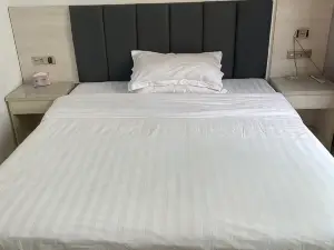 Xinyuan Hotel