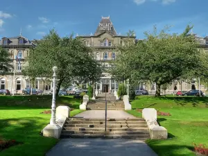 Palace Hotel & Spa