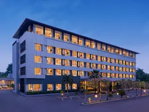 Hotel Santika Lahat