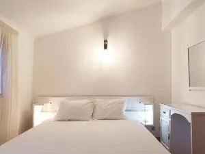 Arca Nova Guest House & Hostel Caminha