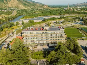 戈裡旅館