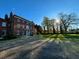 Brandon House Hotel