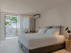 The Tamborine - Boutique Hotel