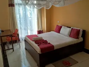 Wave Crest Castle Hotel Wote