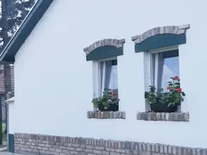 Eva House