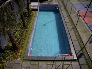 HomeGround - Stay | Play | Recharge 3 BHK