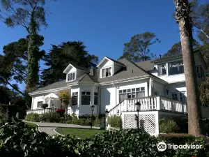 Monarch Cove Inn