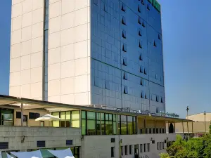 Oca Puerta del Camino Hotel