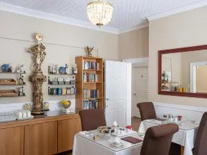 Diadem Hotel - Formerly the Shrewsbury Guest House