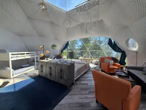 2-Acre DOME + Tiny House Cabin on OCEAN w/HT & AC
