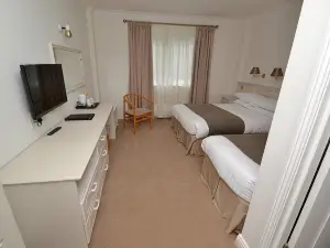 Bay View Hotel