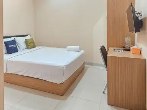 Urbanview MJ House Syariah Bandung