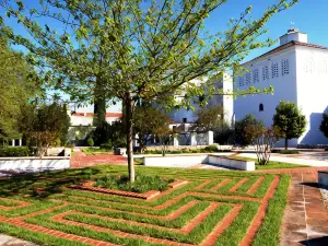 Pousada Convento de Vila Viçosa – Historic Hotel