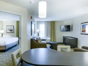 Candlewood Suites LAKEVILLE I-35 by IHG