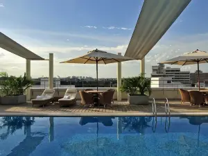 Taj Club House