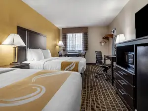 Quality Inn & Suites Warren