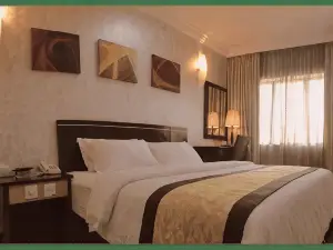 Home 2 Hotel Sdn Bhd