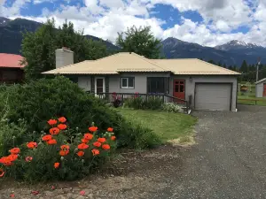 The Wild Iris House
