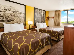 Super 8 by Wyndham Watertown